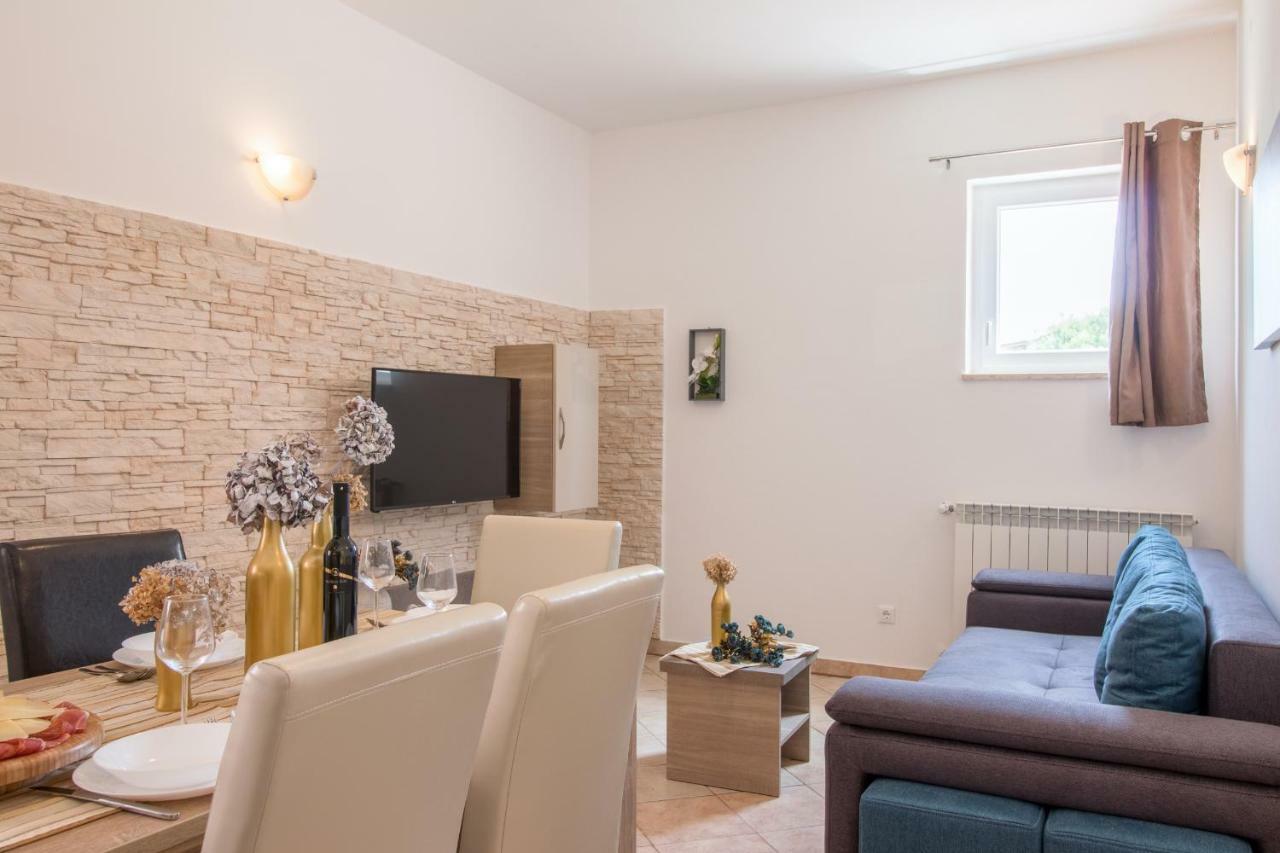 Apartment Taja Ližnjan 외부 사진