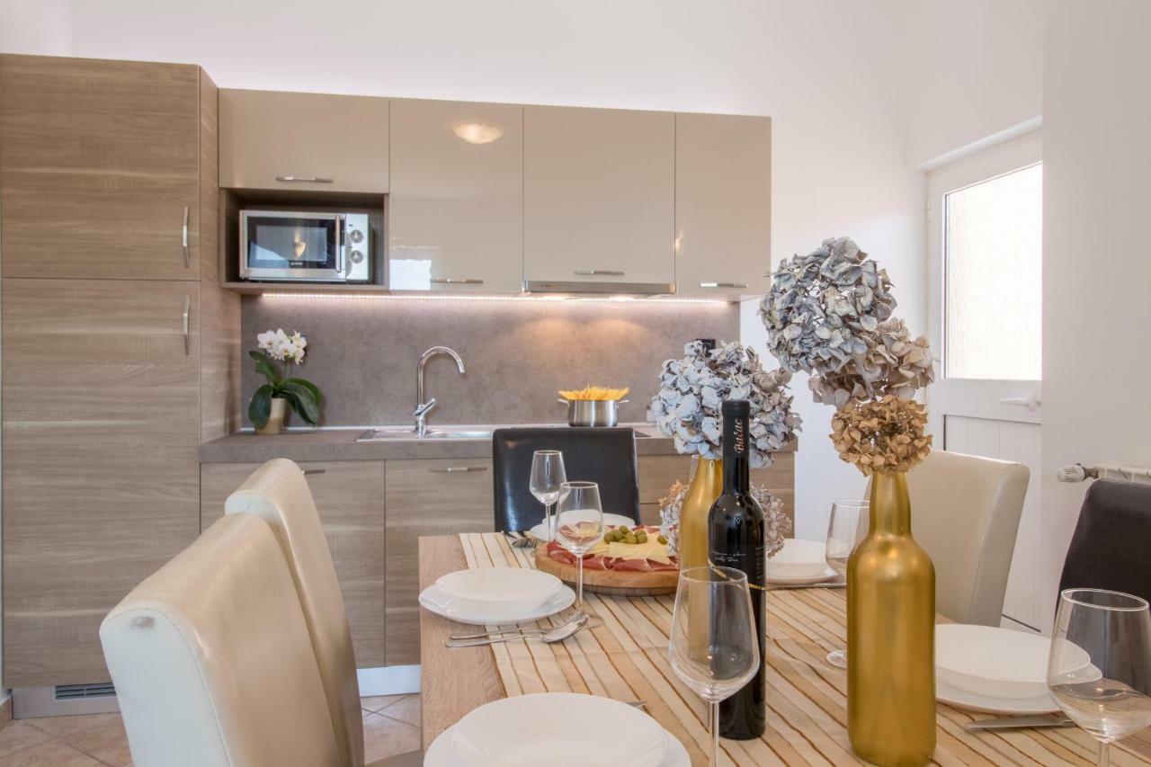 Apartment Taja Ližnjan 외부 사진