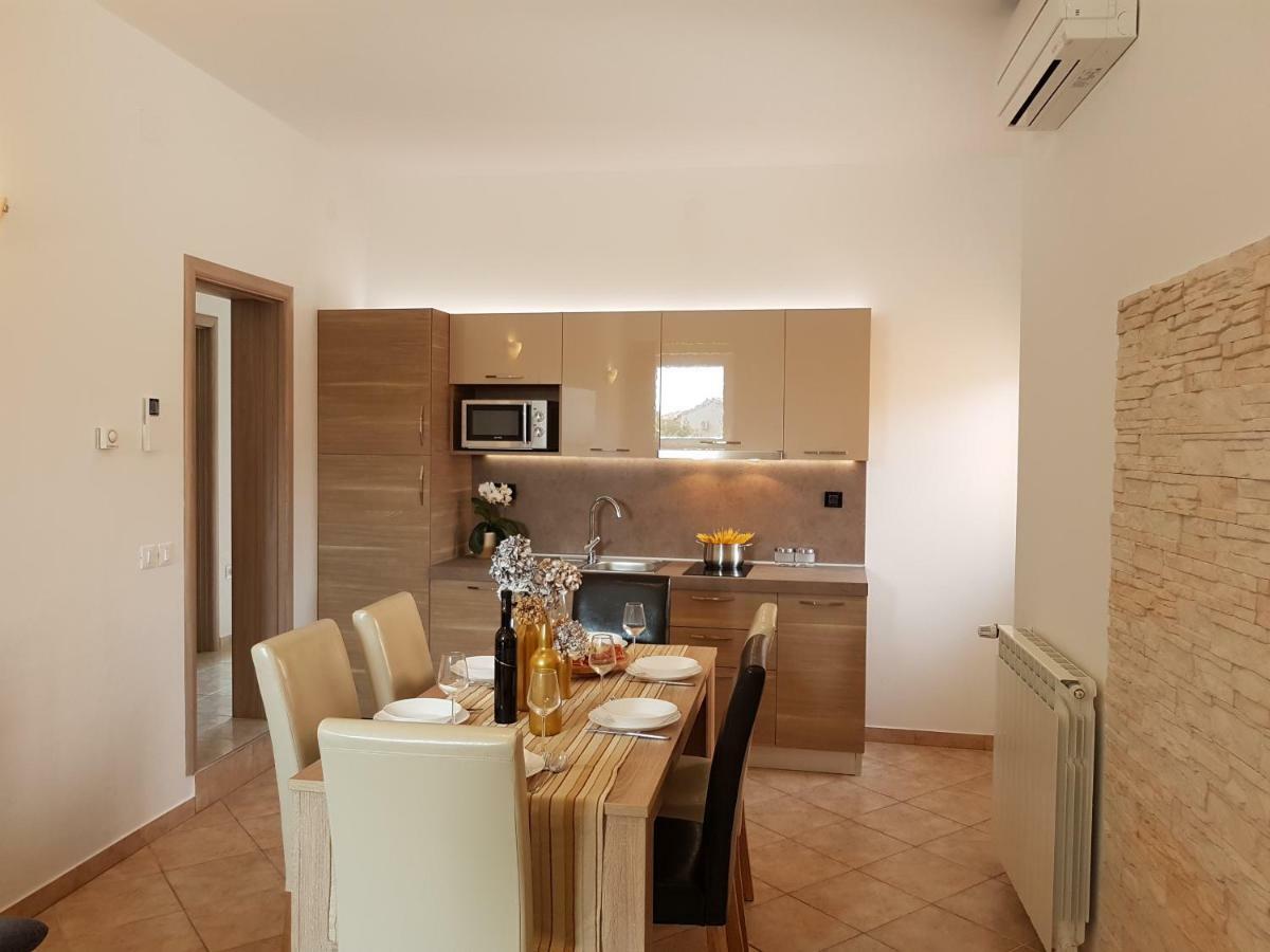 Apartment Taja Ližnjan 외부 사진